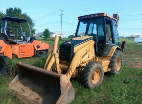 2003 Cat 420D