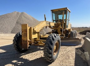 1989 Cat 140G