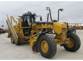 2014 Cat 140M2