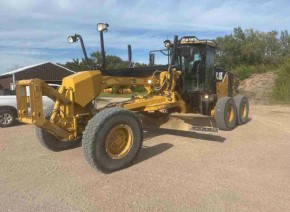 2009 Cat 140M