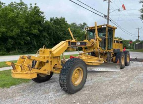 2002 Cat 140H