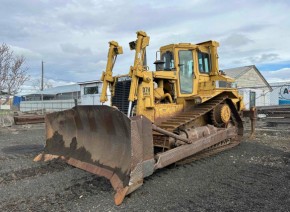 1990 Cat D7H