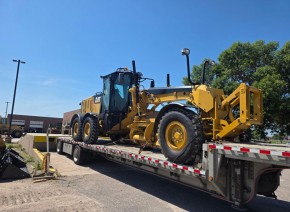 2017 Cat 12M3
