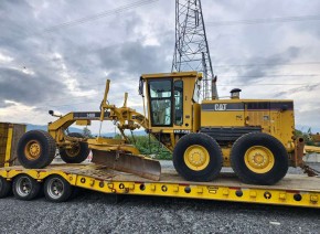 2004 Cat 140H