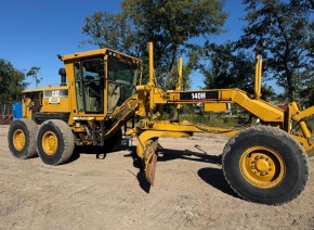 2005 Cat 140HNA