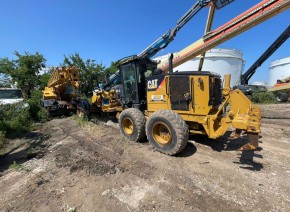 2010 Cat 140M