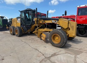 2016 Cat 140M3